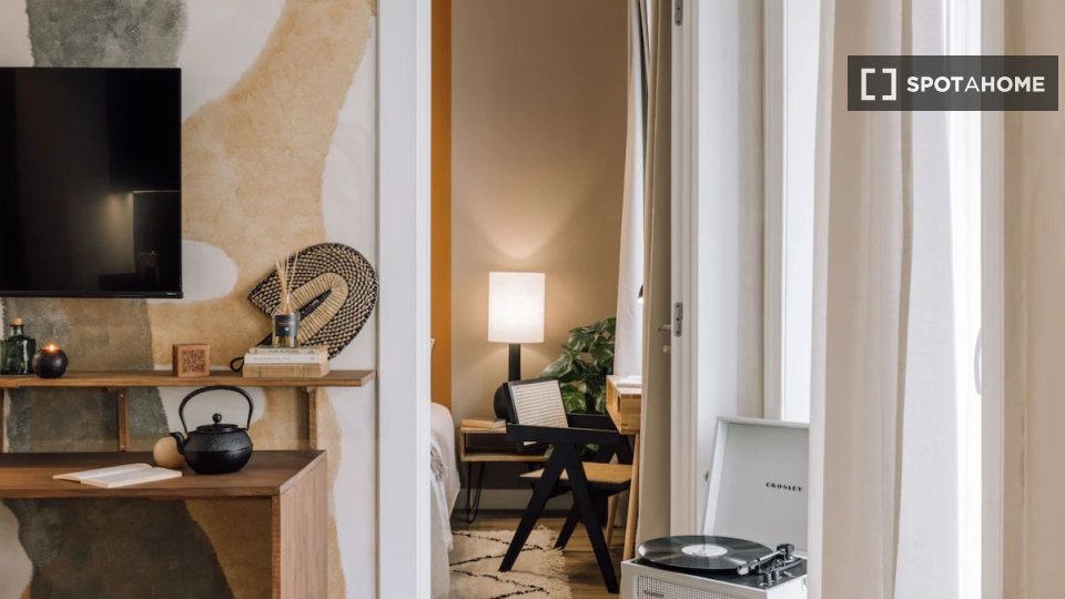 Apartment Lisbon, 1 bed — photo 7
