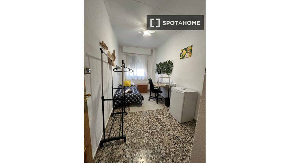 Double room Murcia, 5 beds, 120m² — photo 10