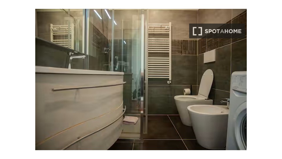 Apartment Milan, 1 bed, 53m² — photo 12
