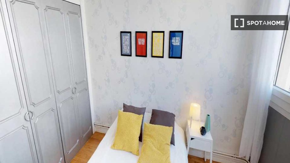 Double room Lyon, 4 beds, 60m² — photo 4