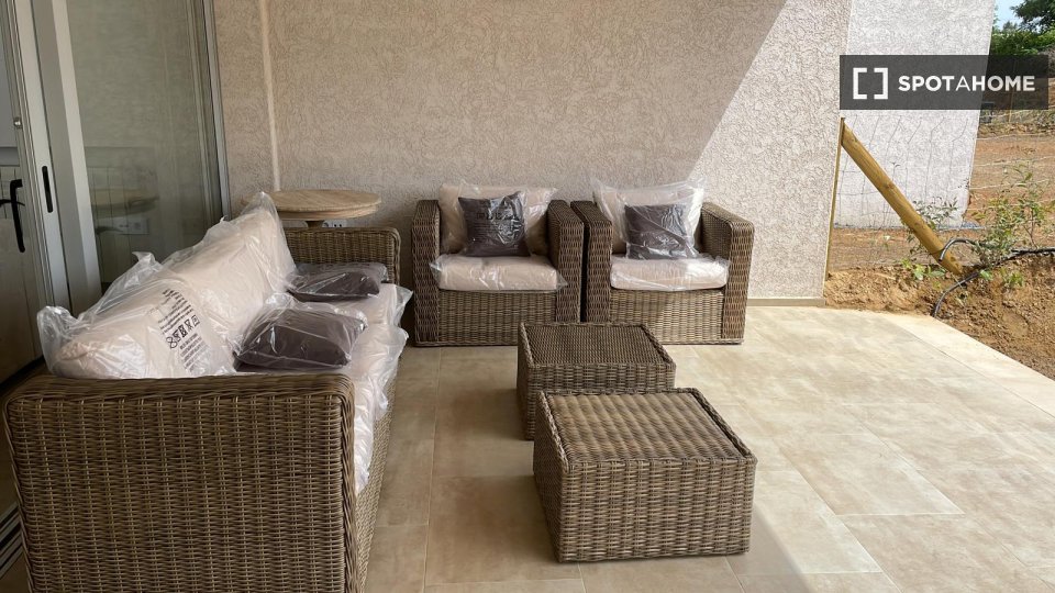 Apartment Huelva, 4 beds, 250m² — photo 12