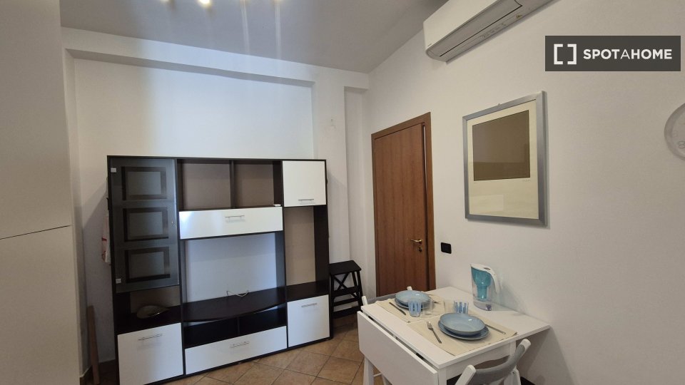 Apartment mono Milan, 34m² — photo 38
