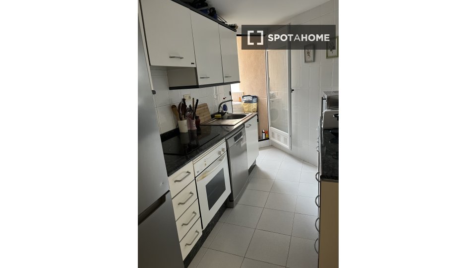 Apartment Valencia, 2 beds, 80m² — photo 15