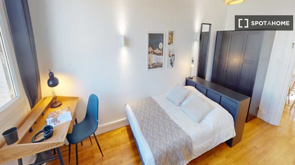 Double room Paris, 5 beds, 100m² — photo 17
