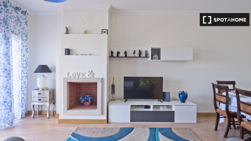 Apartment Lisbon, 4 beds — photo 11