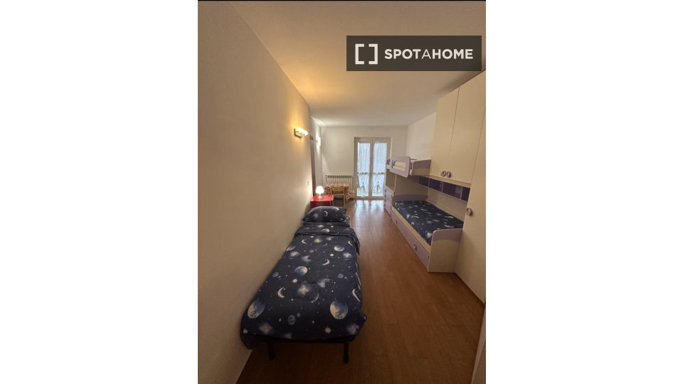 Double room Milan, 4 beds — photo 12
