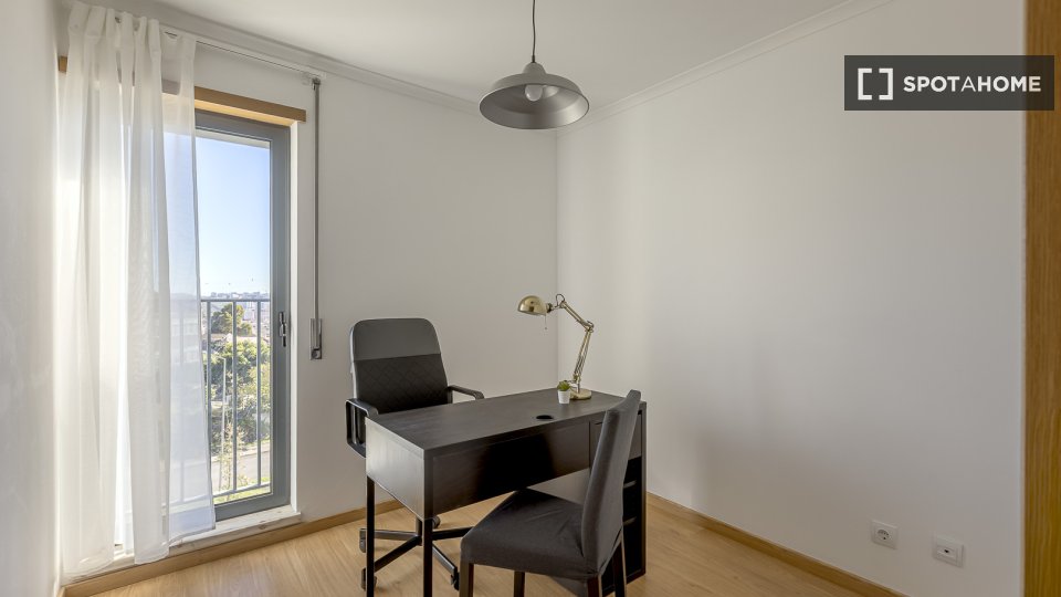 Apartment Lisbon, 3 beds — photo 11