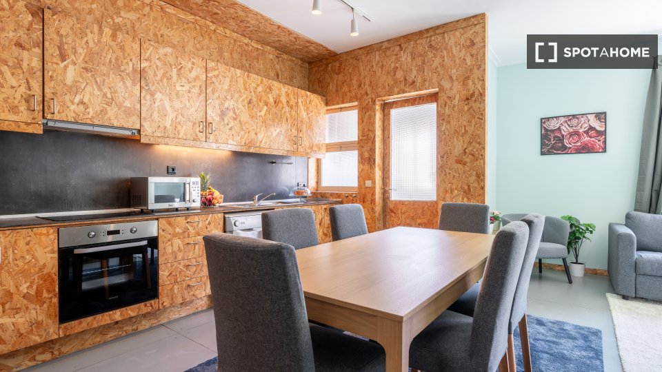 Apartment Porto, 3 beds, 35m² — photo 19