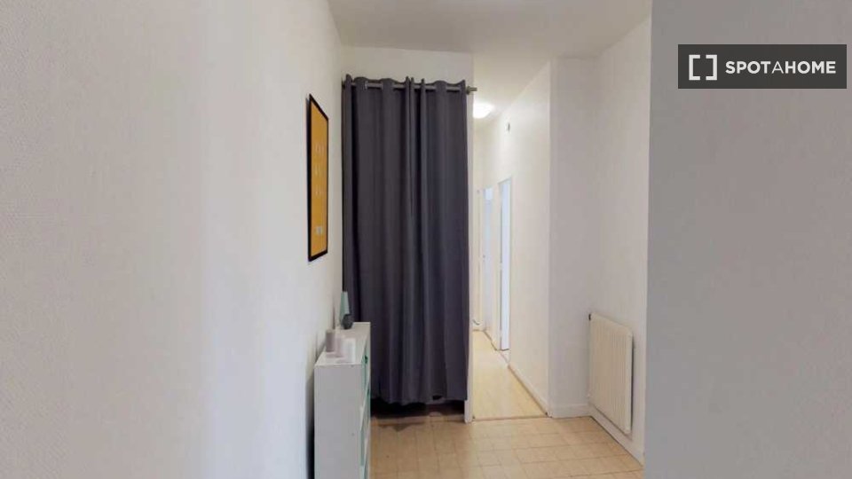Double room Lyon, 4 beds, 80m² — photo 8
