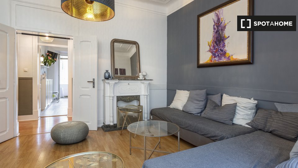 Double room Lisbon, 3 beds, 140m² — photo 3