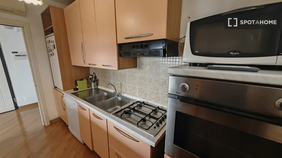Double room Milan, 2 beds, 95m² — photo 9