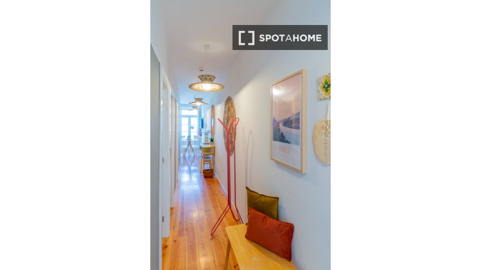 Apartment Porto, 2 beds, 76m² — photo 15