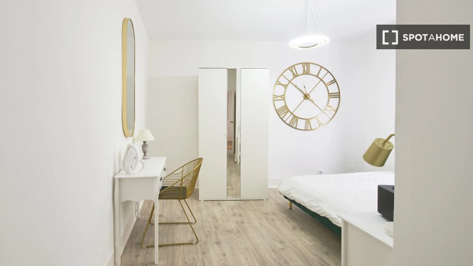 Double room Lisbon, 8 beds — photo 3
