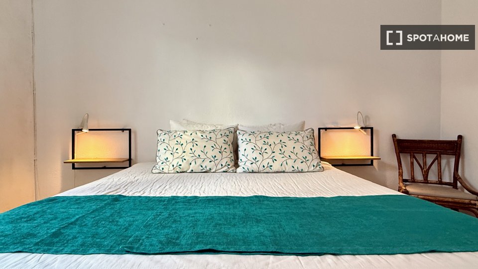 Apartment Malaga, 4 beds, 140m² — photo 5