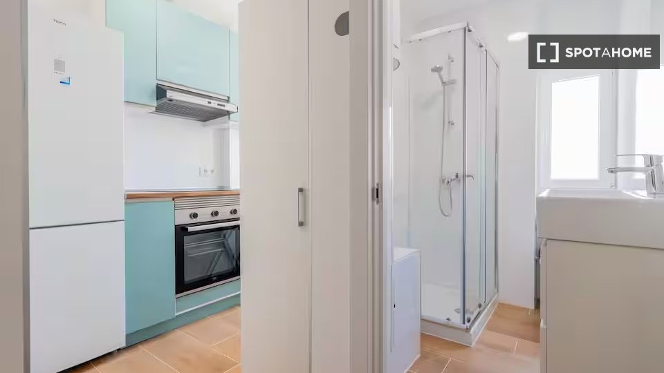 Apartment Valencia, 3 beds — photo 7