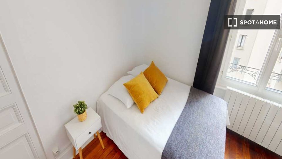Camera doppia Lione, 3 camere, 80m² — foto 10