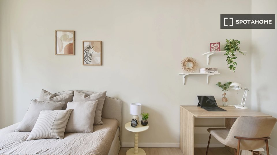Double room Lisbon, 9 beds — photo 2