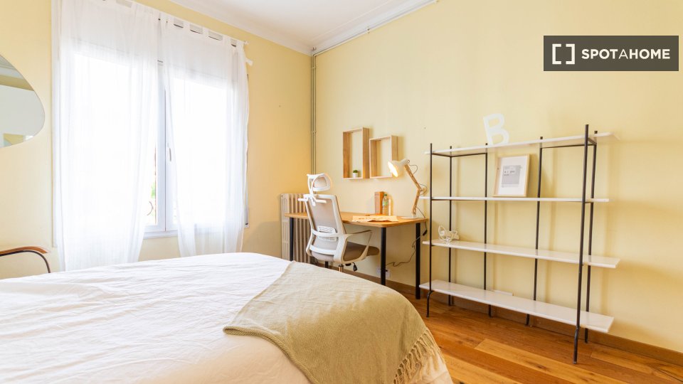 Double room Barcelona, 6 beds — photo 16