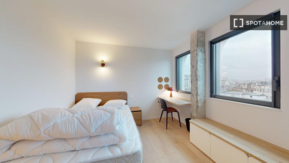 Camera doppia Parigi, 12 camere — foto 11
