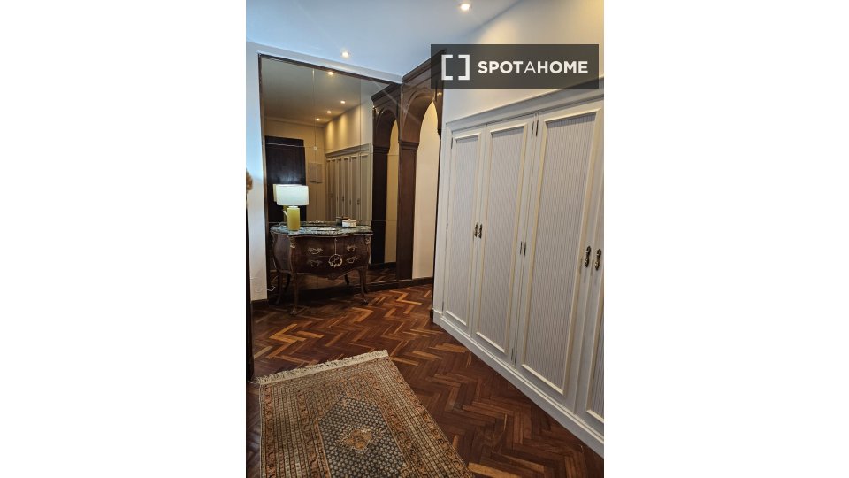 Double room Zaragoza, 4 beds, 114m² — photo 12