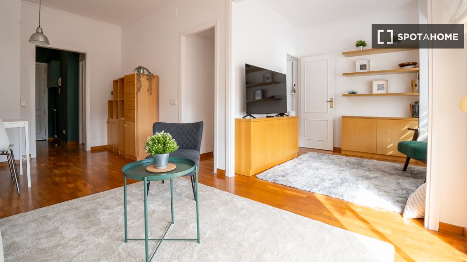 Apartment Barcelona, 2 beds, 90m² — photo 17