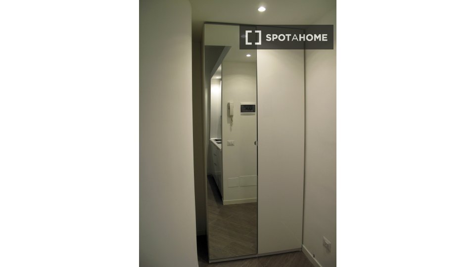 Apartment mono Milan, 25m² — photo 10