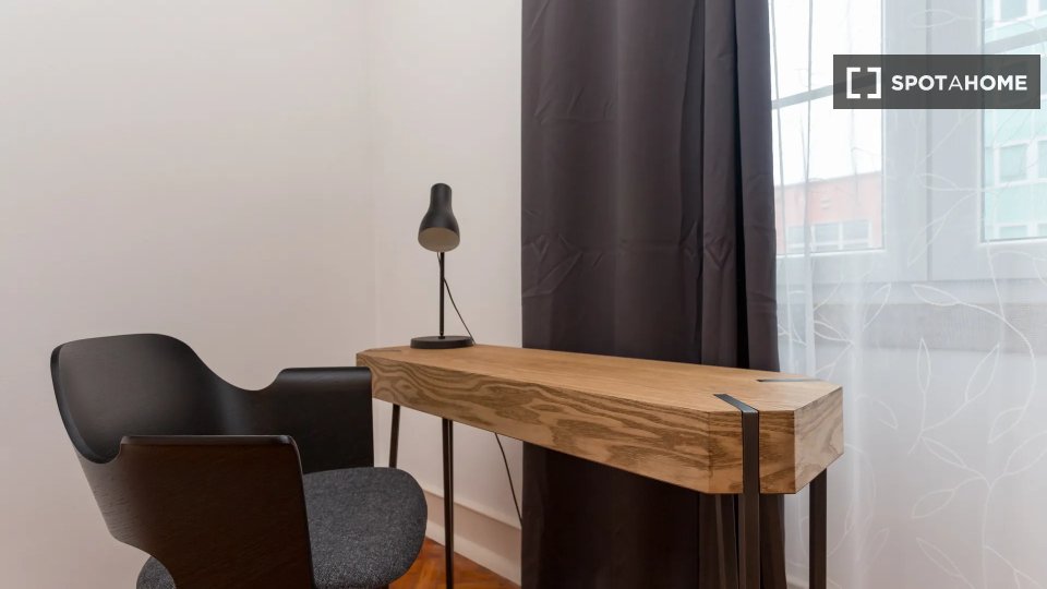 Double room Lisbon, 6 beds — photo 11