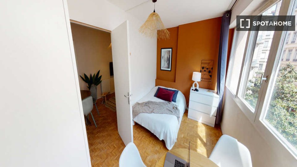 Double room Lyon, 5 beds, 90m² — photo 13