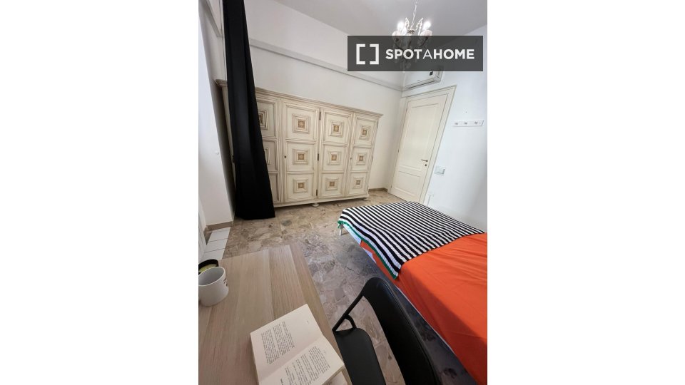 Double room Cagliari, 14 beds — photo 20