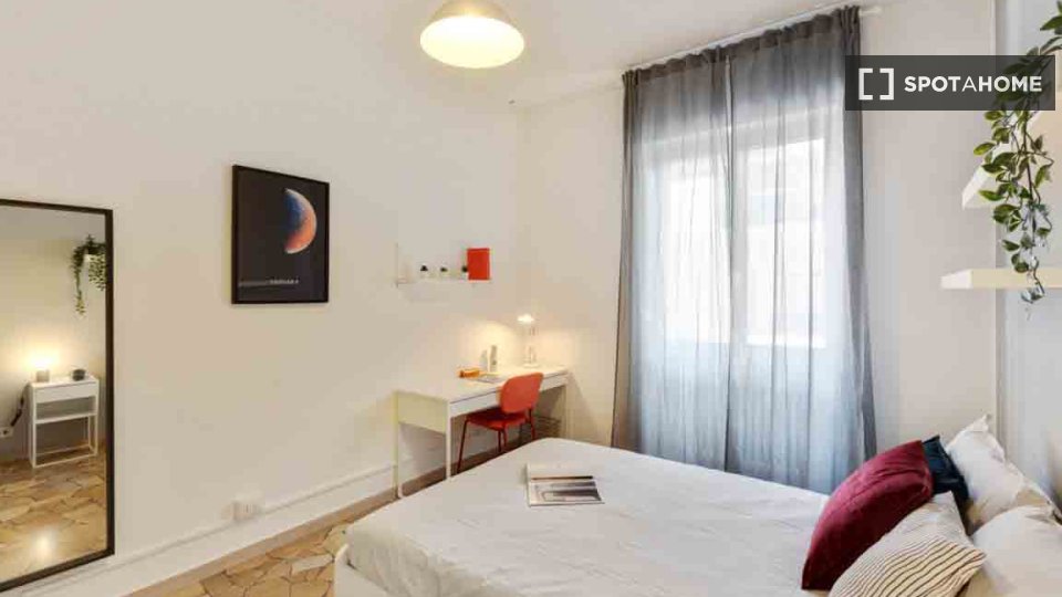 Double room Milan, 2 beds, 50m² — photo 4