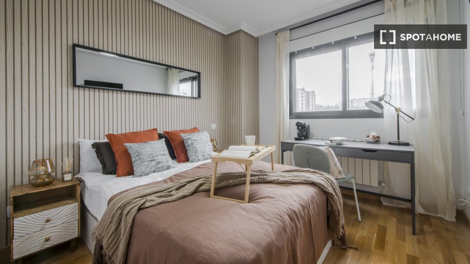 Double room Madrid, 5 beds — photo 18