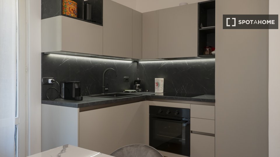 Apartment Milan, 2 beds — photo 12