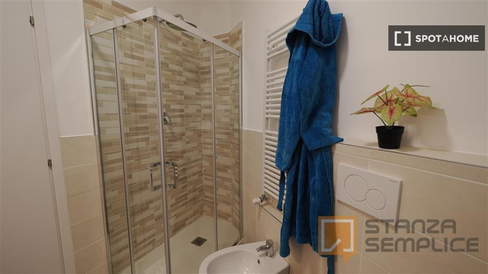 Double room Turin, 6 beds — photo 9
