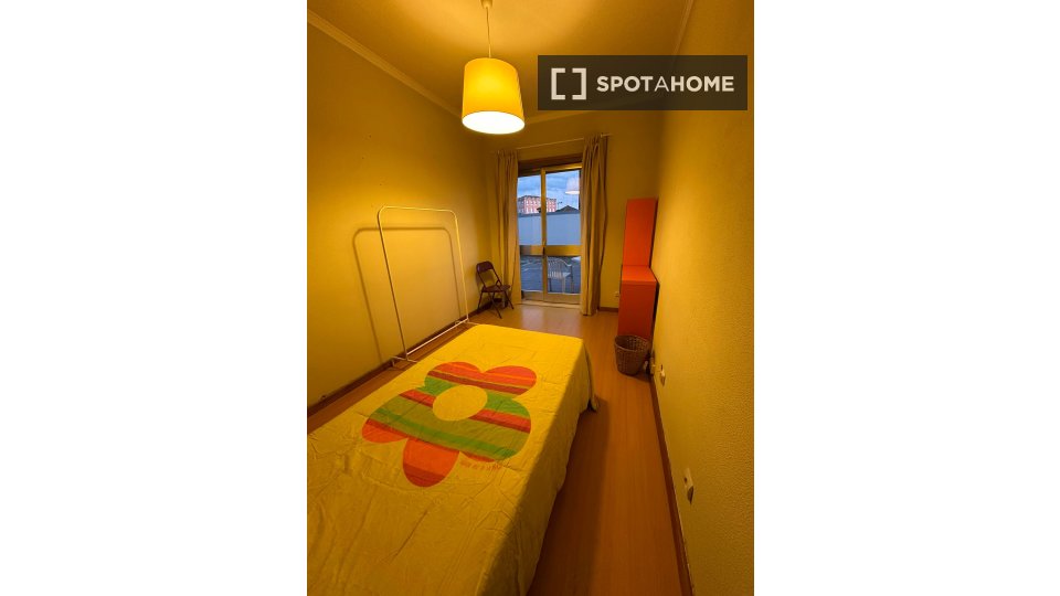 Double room Porto, 3 beds — photo 19