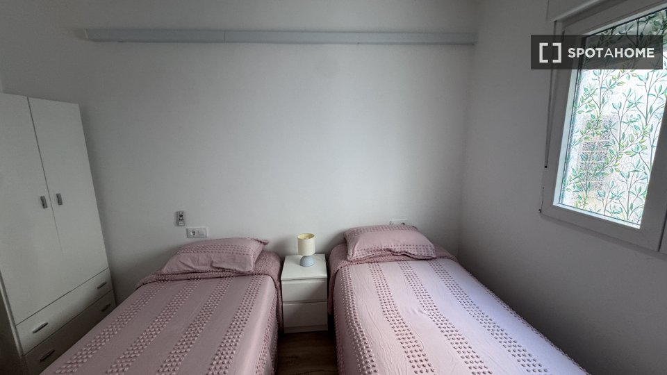 Double room Malaga, 8 beds, 270m² — photo 41