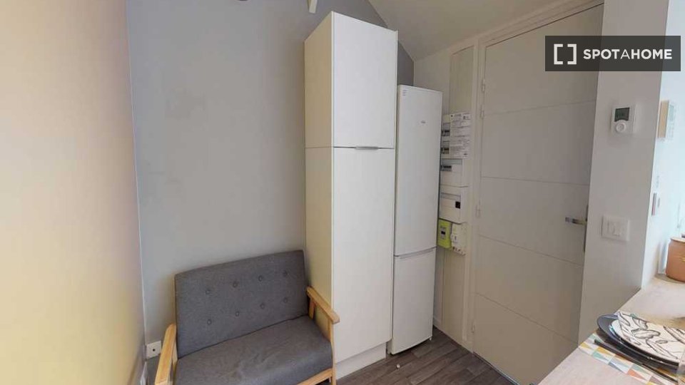 Double room Lille, 3 beds, 90m² — photo 4