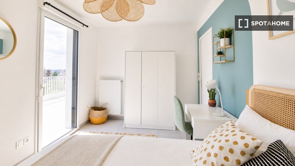 Double room Lyon, 5 beds — photo 45