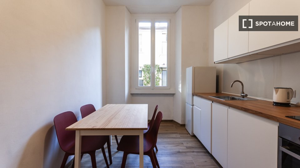 Apartment Milan, 1 bed — photo 1