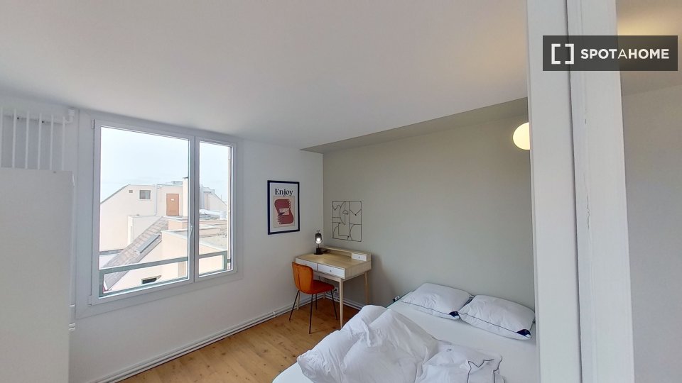 Double room Paris, 12 beds — photo 4