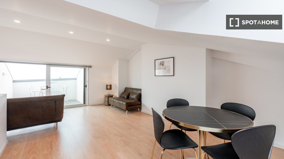 Apartment Porto, 1 bed, 64m² — photo 14