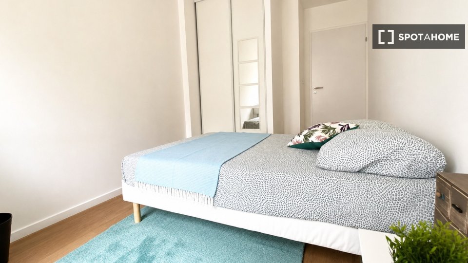 Chambre double Paris, 4 chambres — photo 33