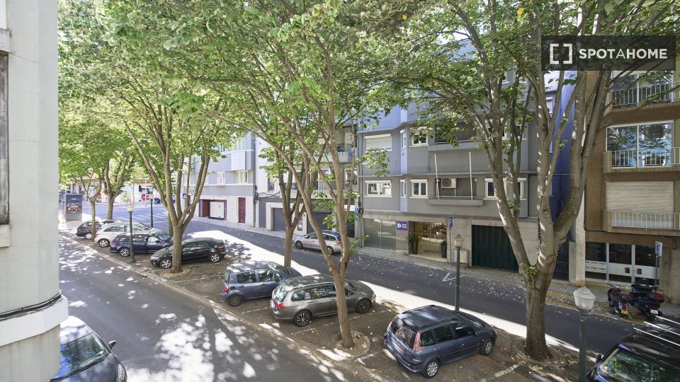 Double room Lisbon, 6 beds — photo 8