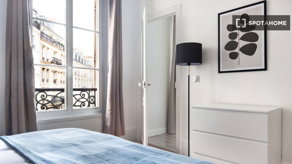 Apartment Paris, 2 beds, 61m² — photo 10