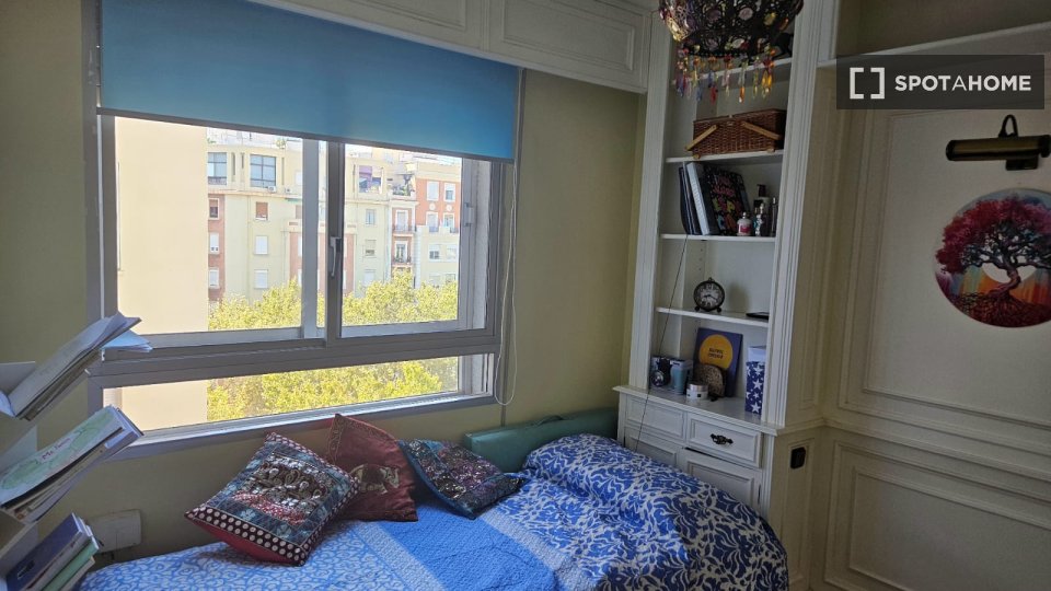 Double room Valencia, 4 beds, 150m² — photo 12