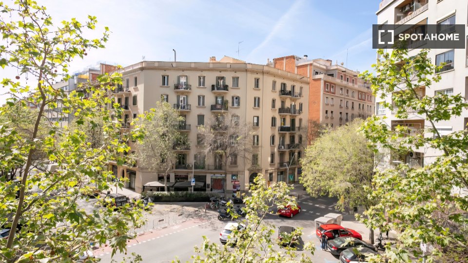 Double room Barcelona, 4 beds, 100m² — photo 10