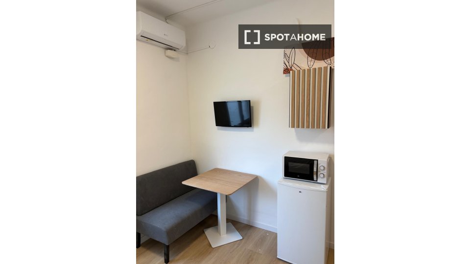 Apartment mono Barcelona, 27m² — photo 8