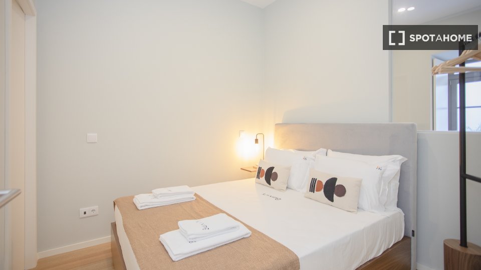 Apartment Porto, 1 bed, 50m² — photo 18