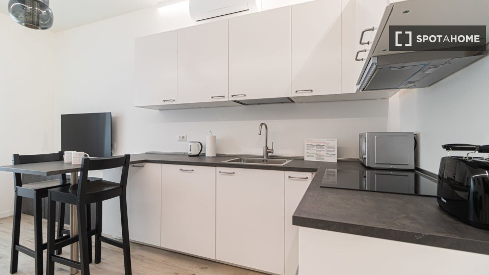 Apartment Milan, 1 bed, 50m² — photo 18