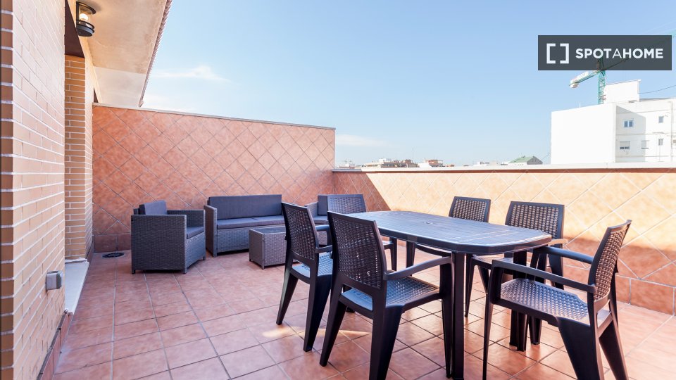 Apartment Valencia, 1 bed, 125m² — photo 12