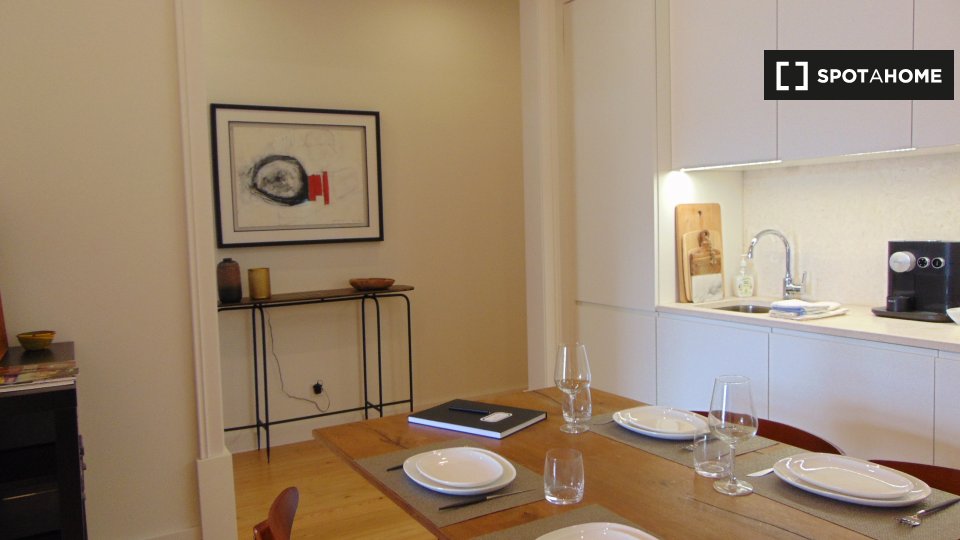 Apartment Lisbon, 2 beds, 100m² — photo 6